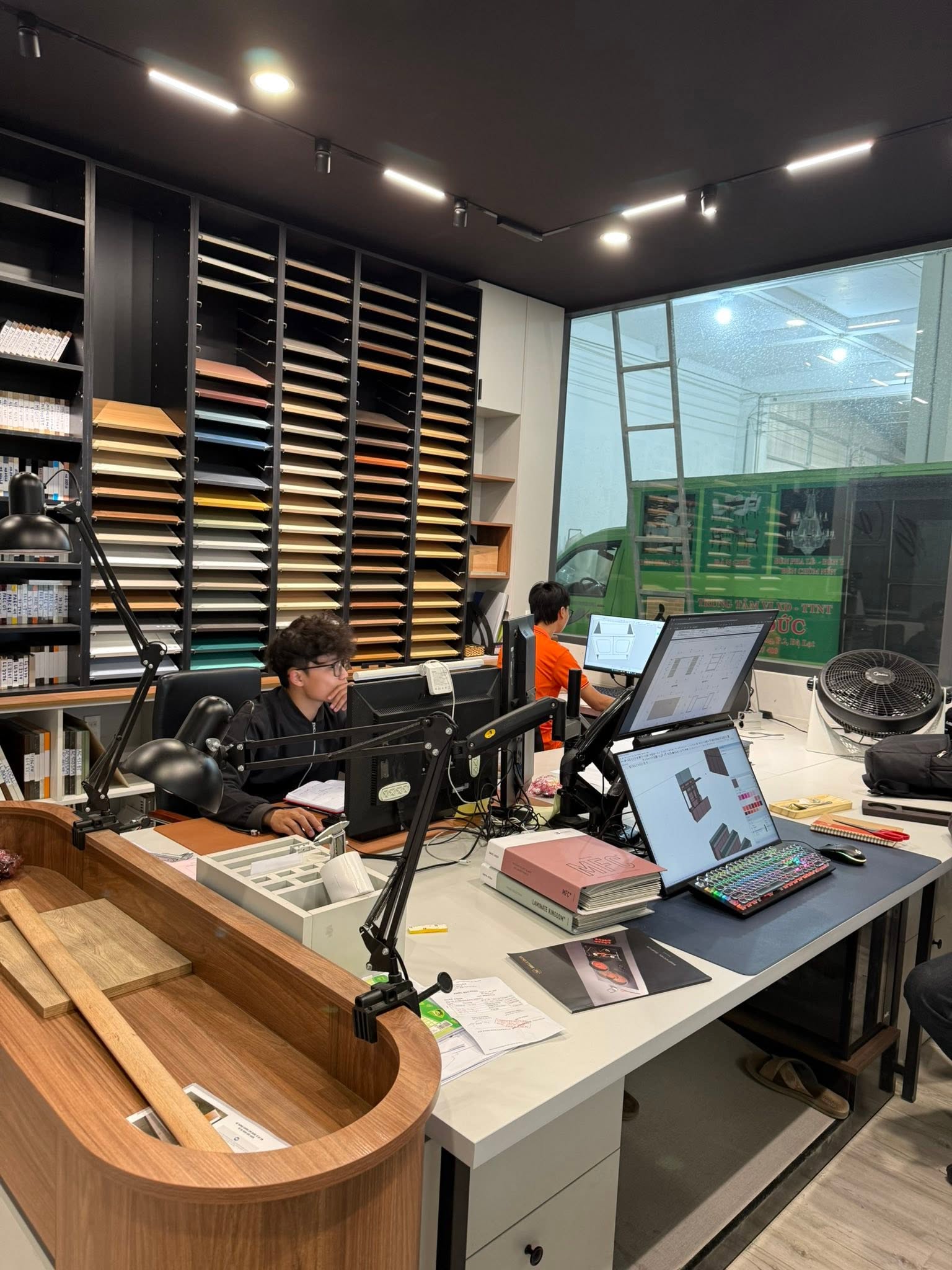 Tương tác nhanh chóng 24/7